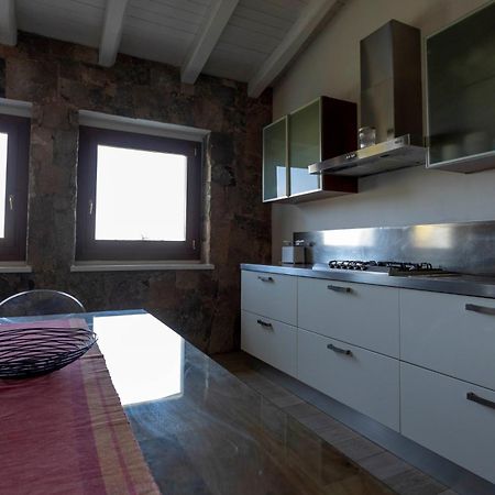 Villa Alba Esclusiva Villa Con Piscina A Sfioro E Vista Mozzafiato Sul Mare Cugnana Exterior foto