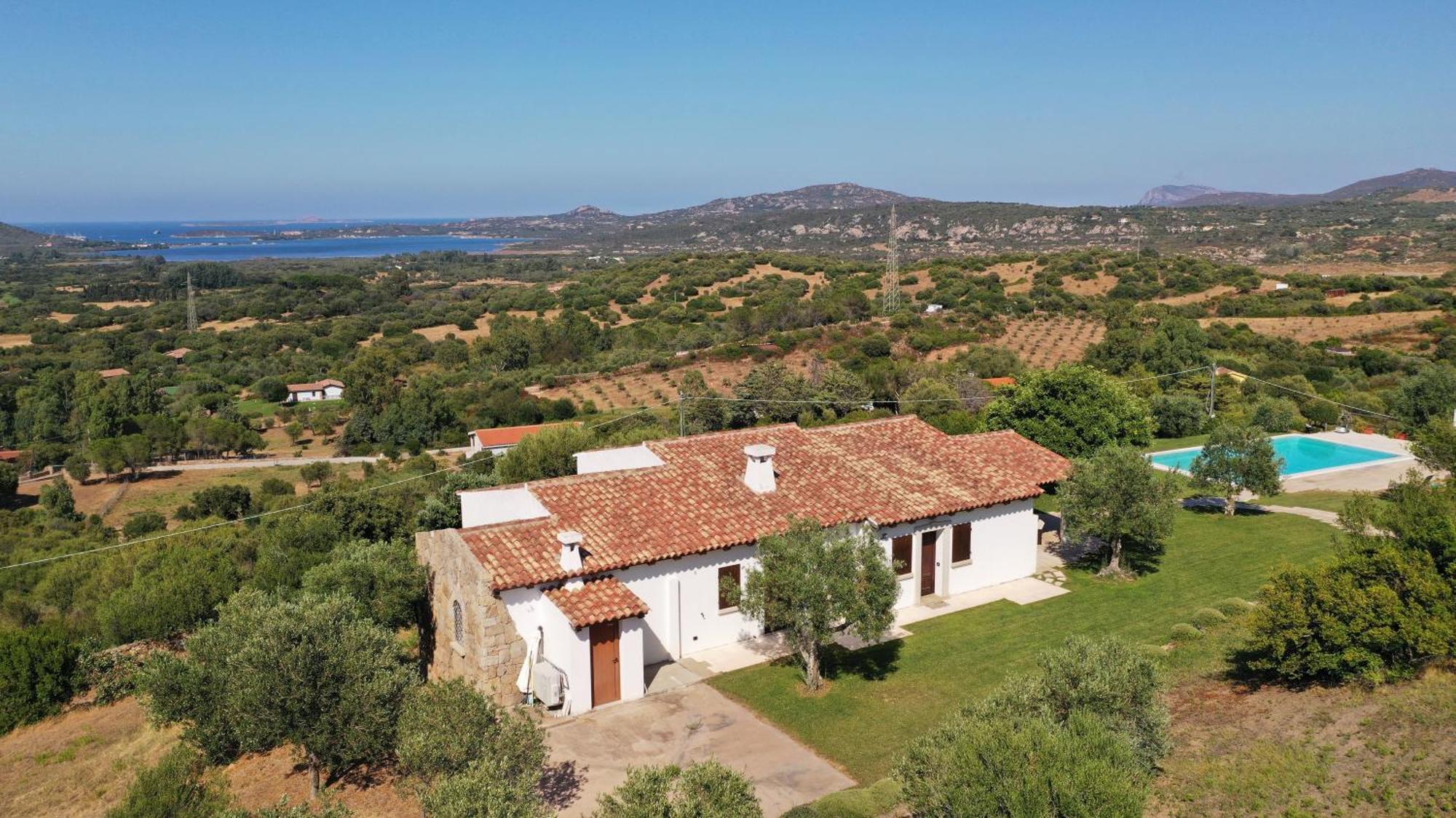 Villa Alba Esclusiva Villa Con Piscina A Sfioro E Vista Mozzafiato Sul Mare Cugnana Exterior foto