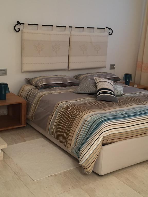 Villa Alba Esclusiva Villa Con Piscina A Sfioro E Vista Mozzafiato Sul Mare Cugnana Exterior foto