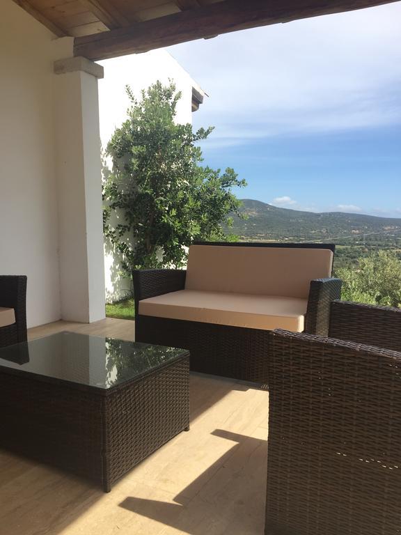 Villa Alba Esclusiva Villa Con Piscina A Sfioro E Vista Mozzafiato Sul Mare Cugnana Exterior foto